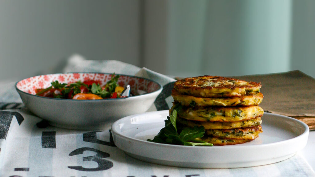 Zucchettipuffer mit Feta